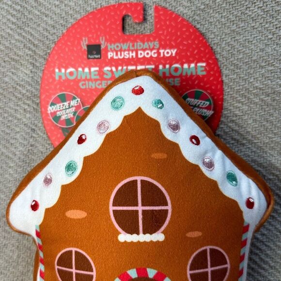 Gingerbread House Dog Toy NWT Candy Holiday Gift Puppy Home Sweet Christmas - Picture 2 of 6